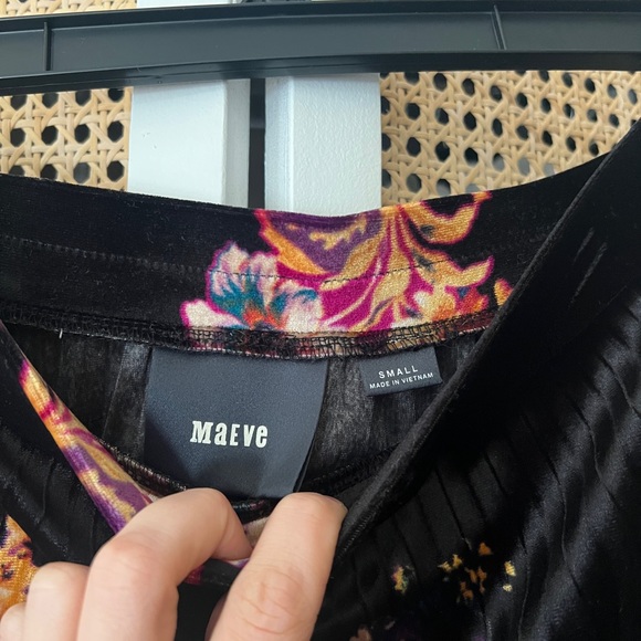 Anthropologie Pleated Velvet Skirt - Picture 2 of 3